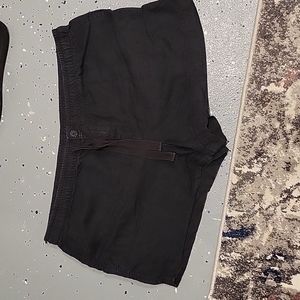 Stylus linen shorts